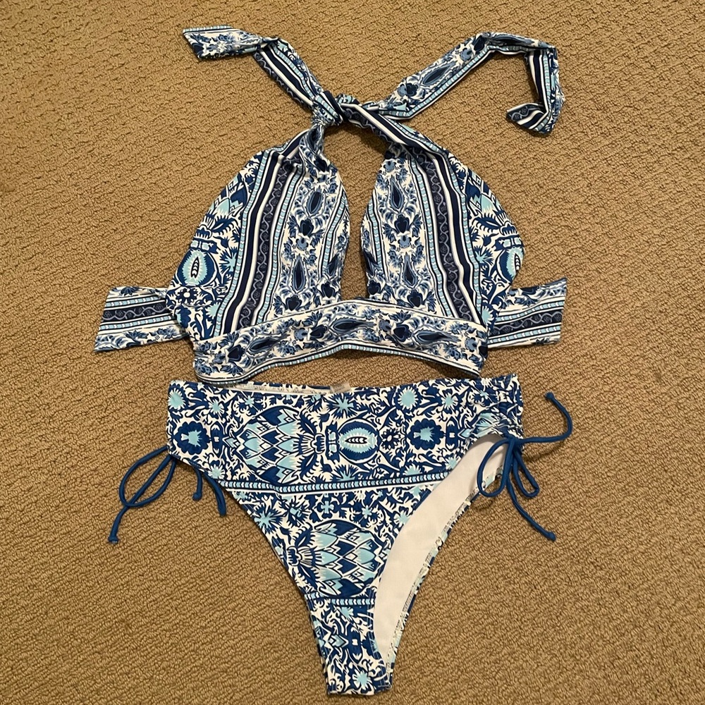 Xl Blue & White Bikini.